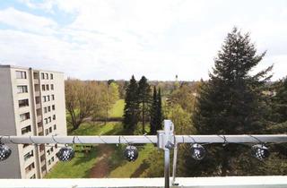 Wohnung kaufen in Stöteroggestraße 69, 21339 Lüneburg, Vermietete Endetage mit herrlichem Südwestbalkon & Weitblick!