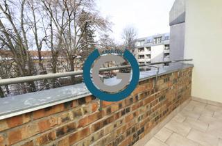 Wohnung kaufen in Streitstraße 41 aa, 13587 Spandau, SONNIGE LOGGIA MIT BLICK INS GRÜNE - VIELE GRÜN- & WASSERFLÄCHEN IN DER NÄHE - MIT PKW-STELLPLATZ