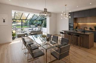 Wohnung kaufen in 93055 Ostenviertel, Immobilienrarität im Inneren Osten – exklusive Stadtvilla-Wohnung mit außergewöhnlichem Privatgarten