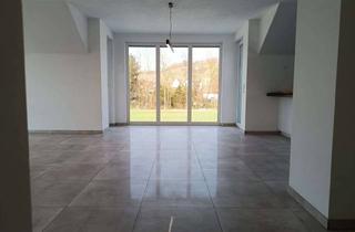 Wohnung mieten in 74397 Pfaffenhofen, Große 4,5-Zimmer-Wohnung mit Traumaussicht in Pfaffenhofen