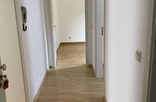 Wohnung mieten in Friedrich-Ebert-Str. 18, 39240 Calbe, schöne 3-Raum Wohnung mit Balkon in Calbe