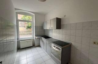 Wohnung mieten in Salzer Straße 3a, 39218 Schönebeck, interessante 2-Raum Wohnung im Stadtzentrum mit Einbauküche