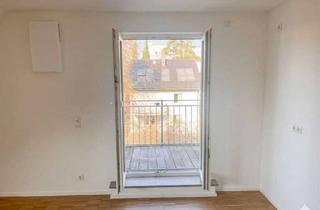 Wohnung mieten in Wachtelweg 29, 81925 Bogenhausen, Exklusive drei Zimmer Dachgeschosswohnung mit Balkon