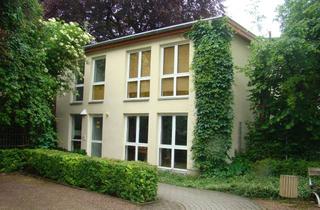 Wohnung mieten in Thomas-Müntzer-Str. 24, 99423 Westvorstadt, Helle, ruhige 2-Zimmer-Wohnung im 1. OG in Weimar in kleinem Hinterhaus mit nur 2 Einheiten