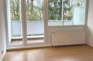 Wohnung mieten in Breslauer Straße 18, 66121 Saarbrücken, Sehr schönes, helles Apartment mit großem Sonnenbalkon! Single-Küche. Duschbad. 10 Min. zu Uni/Hbf!