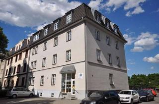 Wohnung mieten in Rosa-Luxemburg-Straße 85, 08058 Zwickau, ***Einbauküche, Balkon & PKW Garage*** Gemütliche 3-Raum Wohnung mit großem Garten