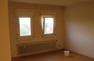 Wohnung mieten in Leonhardstraße 21, 61169 Friedberg, Exklusive 4-Zimmer-Altbauwohnung in zentraler Toplage von Friedberg – ideal für berufstätige Singles