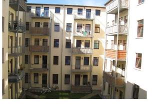 Wohnung mieten in Lemsdorfer Weg, 39112 Sudenburg, 2-Raum-Wohnung mit EBK und Terrasse in Sudenburg sucht nette Mieter!