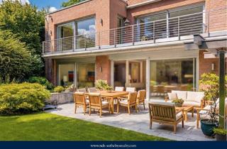 Villa kaufen in 37085 Göttingen, Moderne Villa mit Aufzug und separater Einliegerwohnung
