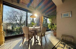 Doppelhaushälfte kaufen in 65195 Wiesbaden, Stilvolle Doppelhaushälfte mit Wellnessgarten, Kamin & Panoramablick