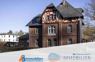 Villa kaufen in 53937 Schleiden, Denkmalgeschützte Villa in Schleiden mit 7 Wohneinheiten