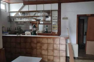 Haus kaufen in 37581 Bad Gandersheim, MFH / 6 Wohnungen + Café in Bad Gandersheim, 6 Wohnungen / sanierungsbedürftig