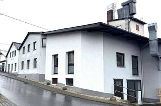 Gewerbeimmobilie kaufen in 53577 Neustadt, Wohn- und Gewerbeimmobilie: Tischlerei, Werkstatt, Büro, Lagerflächen und Wohnhaus in Neustadt Ortst