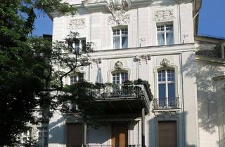 Anlageobjekt in 14193 Grunewald, Großzügige 2-Zimmer-Wohnung in historischer Grunewald - Villa