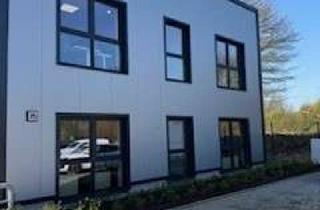 Büro zu mieten in Emmy-Noether-Straße 25, 25524 Itzehoe, Büros mit Lagerhalle (150m2) und sechs Parkplätzen in Itzehoe langfristig zu vermieten