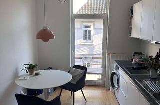 Wohnung mieten in 22769 Altona-Nord, Sanierte 2ZKB Altbauwohnung in Innenhoflage (möbiliert)