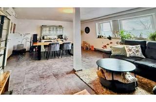 Wohnung mieten in 46119 Osterfeld-Ost, Gemütliche, helle Dachgeschosswohnung mit wunderschönem Weitblick und Klimaanlage& Gartenantei