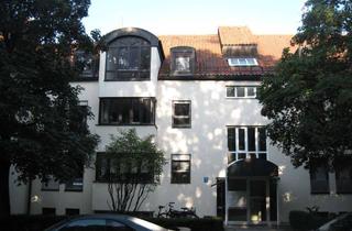 Wohnung mieten in Biedersteiner 59a, 80805 Schwabing-Freimann, Helle 2-Zimmer Dachgeschosswohnung in Schwabing nächst Engl. Garten u. Münchner Freiheit, Aufzug