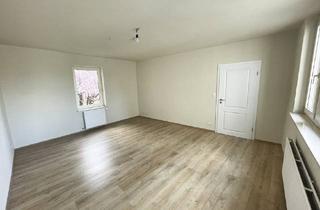 Wohnung mieten in 34414 Warburg, Warburger Innenstadt (Neustadt): Sanierte 3-Zimmer-Wohnung mit Parkplatz