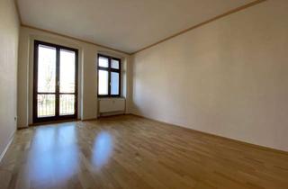 Wohnung mieten in Jahnstraße 18, 02828 Innenstadt, Ab 01.08.2026: Großzügige 3-Raum-Wohnung mit großem Balkon in der Nähe der Altstadt!