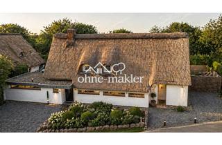 Mehrfamilienhaus kaufen in 25826 Sankt Peter-Ording, NEUER PREIS: Reetdachhaus mit 3 FeWos in SPO-sofort nutzbares Invest, bis zu 90.000 € Einnahme