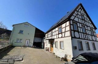 Haus kaufen in 97215 Uffenheim, *Vielseitige Hofstelle mit zwei Wohnhäusern, Scheune 15 kWp PV-Anlage*