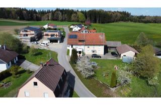 Doppelhaushälfte kaufen in 88289 Waldburg, Handwerkertraum: Doppelhaushälfte in Waldburg-Egg mit Alpenblick & 2 Garagen
