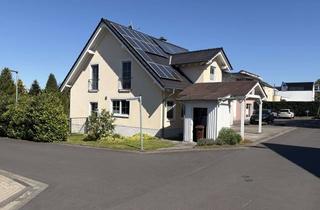 Einfamilienhaus kaufen in 53332 Bornheim, Exklusives Einfamilienhaus in ruhiger Höhenlage in Bornheim / Brenig mit Sauna Pool und Koi-Teich