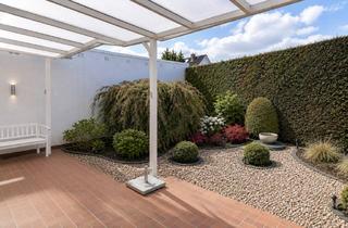 Haus mieten in 61352 Bad Homburg, Modernisierte Bungalow-DHH | 160 m² Wohnen + 90 m² Nutzfläche | Garten | Erstbezug