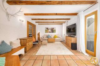 Doppelhaushälfte kaufen in 93059 Regensburg, Gepflegte Doppelhaushälfte mit Einliegerwohnung/Büro und Balkon in ruhiger Lage