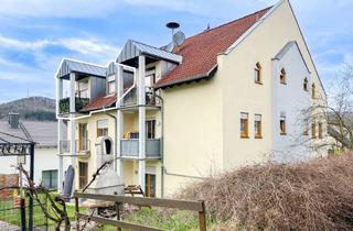 Wohnung kaufen in 97896 Freudenberg, Attraktive 3-Zimmer-Wohnung mit Balkon und 2 Stellplätzen