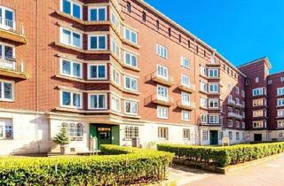 Mehrfamilienhaus kaufen in 40474 Düsseldorf, Düsseldorf - Stilvolle Altbauwohnung in Bestlage von Düsseldorf-Golzheim