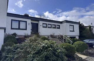 Einfamilienhaus kaufen in 34308 Bad Emstal, Bad Emstal - Wohnen auf einer Ebene - Charmantes Einfamilienhaus mit Traumgarten und Terrasse