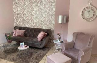 Wohnung kaufen in 47198 Duisburg, Duisburg - 4?Zimmer?Wohnung in Rheinnähe - Teilsaniert & provisionsfrei