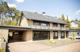 Haus kaufen in 33758 Schloß Holte-Stukenbrock, Schloß Holte-Stukenbrock - Freistehendes Mehrgenerationenhaus am Waldrand ca. 290 m² Wohnfl.