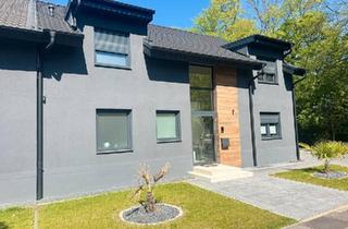 Wohnung kaufen in 50226 Frechen, Frechen - Exklusive Neubauwohnung im Zweifamilienhaus | Balkon | Wärmepumpe