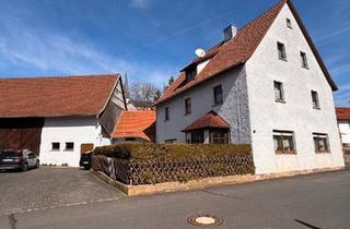Haus kaufen in 97795 Schondra, Schondra - Großzügiges Wohnhaus mit Scheune, Stall, Garage & Hof