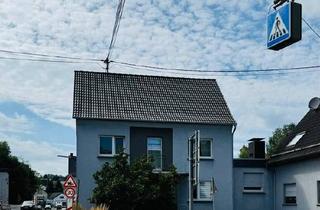 Einfamilienhaus kaufen in 56316 Raubach, Raubach - Zweifamilienhaus mit Garten in Raubach zu verkaufen