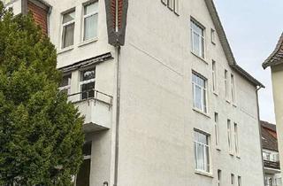 Wohnung kaufen in Stüvestraße, 31141 Hildesheim, Wunderschöne Altbauwohnung in der Beletage mit hohen Decken, Stuck, Parkett, Wohnküche und Balkon
