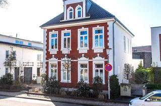 Wohnung kaufen in 26135 Osternburg, Sanierte Altbauwohnung nebst Ausbaureserve und Parkplatz in Alt-Osternburg