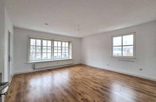 Wohnung kaufen in 74933 Neidenstein, Ruhig gelegen & großzügig geschnitten – 4-Zimmer-Wohnung mit Balkon und Garage