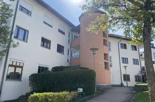 Wohnung kaufen in 71088 Holzgerlingen, Attraktive 2-Zimmer-Wohnung mit sonnigem Balkon, TG-Stellplatz und Aufzug in gepflegter Wohnanlage