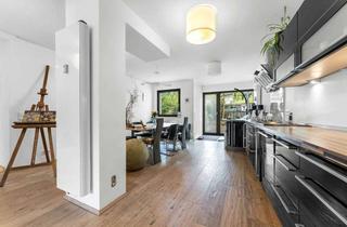 Wohnung kaufen in 51427 Bergisch Gladbach, Ihr grünes Zuhause in Refrath: Ebenerdige 4-Zimmer-Gartenwohnung mit exklusiver Ausstattung