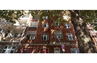 Wohnung kaufen in Kaiserin Augusta Allee 29, 10553 Berlin, 2-Zimmer-Wohnung mit Loggia in Berlin-Charlottenburg - Solide Kapitalanlage