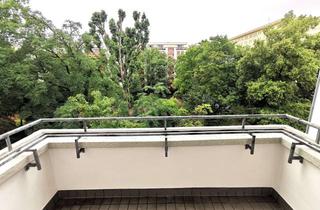 Wohnung kaufen in Andreasstraße 47, 10243 Friedrichshain, Bezugsfrei + Provisionsfrei + Saniert. 3. OG. Großer Westbalkon. Nähe Strausberger Platz