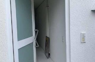 Wohnung mieten in Römerweg 58, 67434 Hambach, Exklusive 2 ZKB Wohnung mit Terrasse in Top Lage Hambacher Höhe