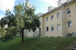 Wohnung mieten in Franz-Von-Kobell-Str. 25, 93051 Kumpfmühl-Ziegetsdorf-Neuprüll, 3-Zimmer Dachgeschosswohnung mit eigenem Gartenanteil