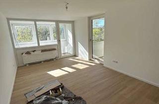Wohnung mieten in Am Europakanal 36, 91056 Büchenbach, Wunderschön renovierte 4 Zimmer Wohnung mit Balkon, Loggia, EBK, TG Stellplatz in Erlangen!