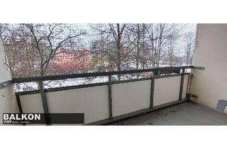 Wohnung mieten in Neuplanitzer Straße 55, 08062 Neuplanitz, 3 Zimmer, Balkon frisch saniert