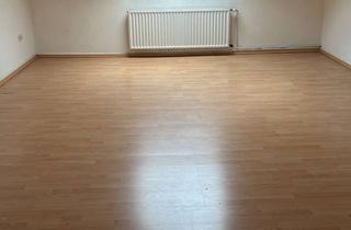 Wohnung mieten in Ackerstraße 77, 40235 Flingern Nord, Charmante 3-Zimmer Dachgeschosswohnung in Düsseldorf Flingern Nord